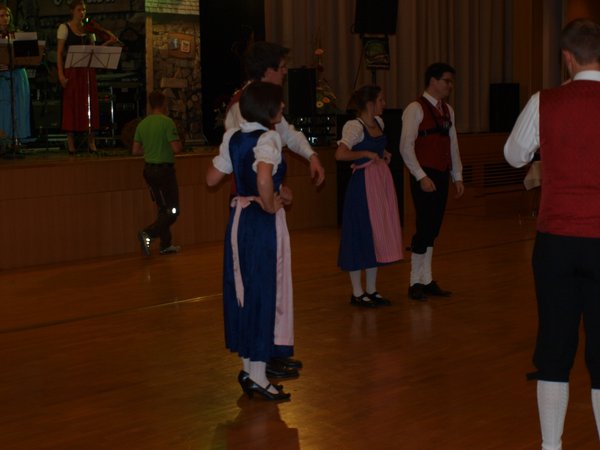 Eintanzen & Generalprobe der VTG beim 58. Bezirksball