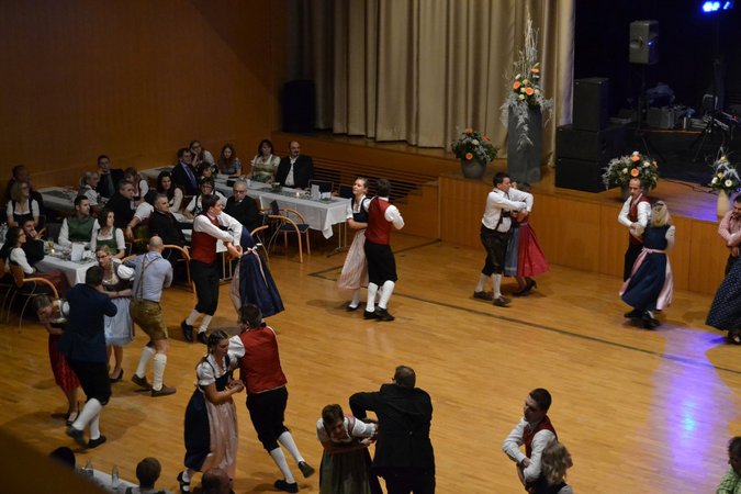 60. Bezirksball Eröffnung